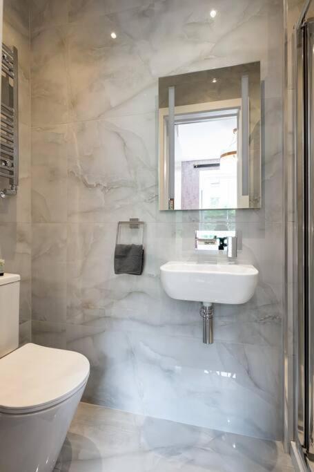 1Lsr - High-End Luxury 2 Bed Designer Apartment London Exterior photo